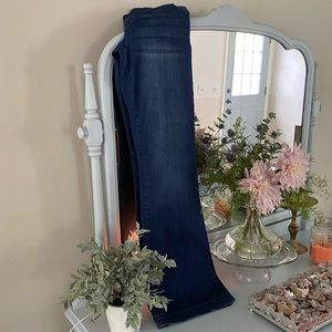Fashion Nova - Mid Rise - Trouser Style - Flares